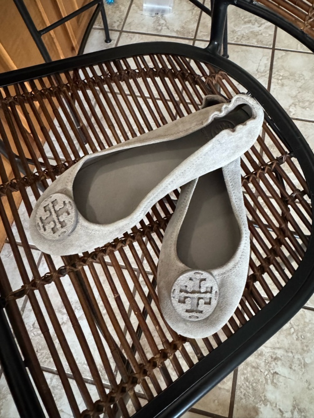 7.5 Minnie Tory Burch Gray Suede Logo Ballet Flats shoes